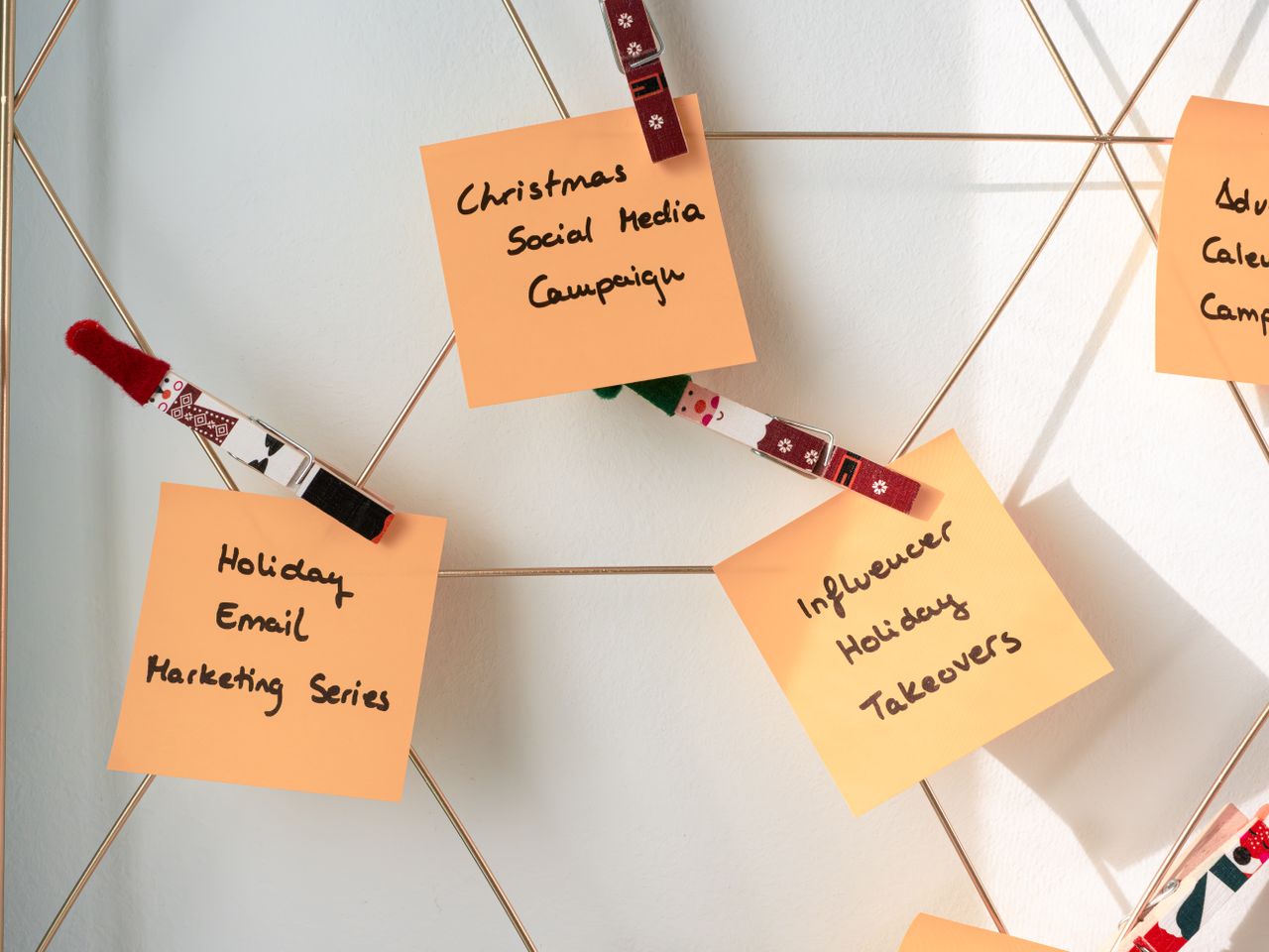 home-services-01 Sticky notes with holiday marketing ideas for Christmas social media and email campaigns.